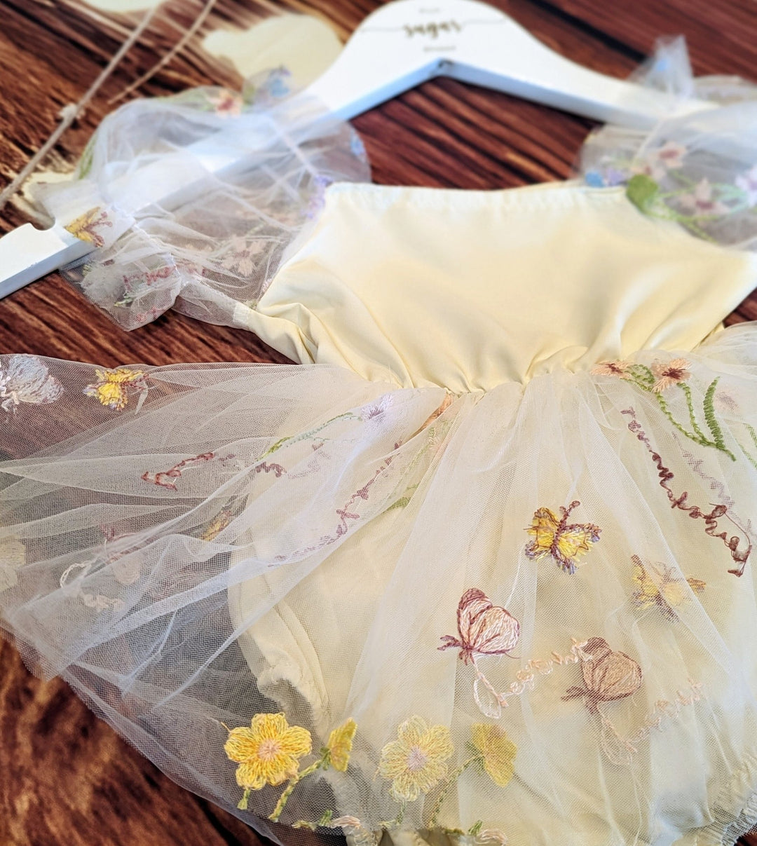 Amara White Embroidered Flower Baby Dress - Plum Sugar Shoppe