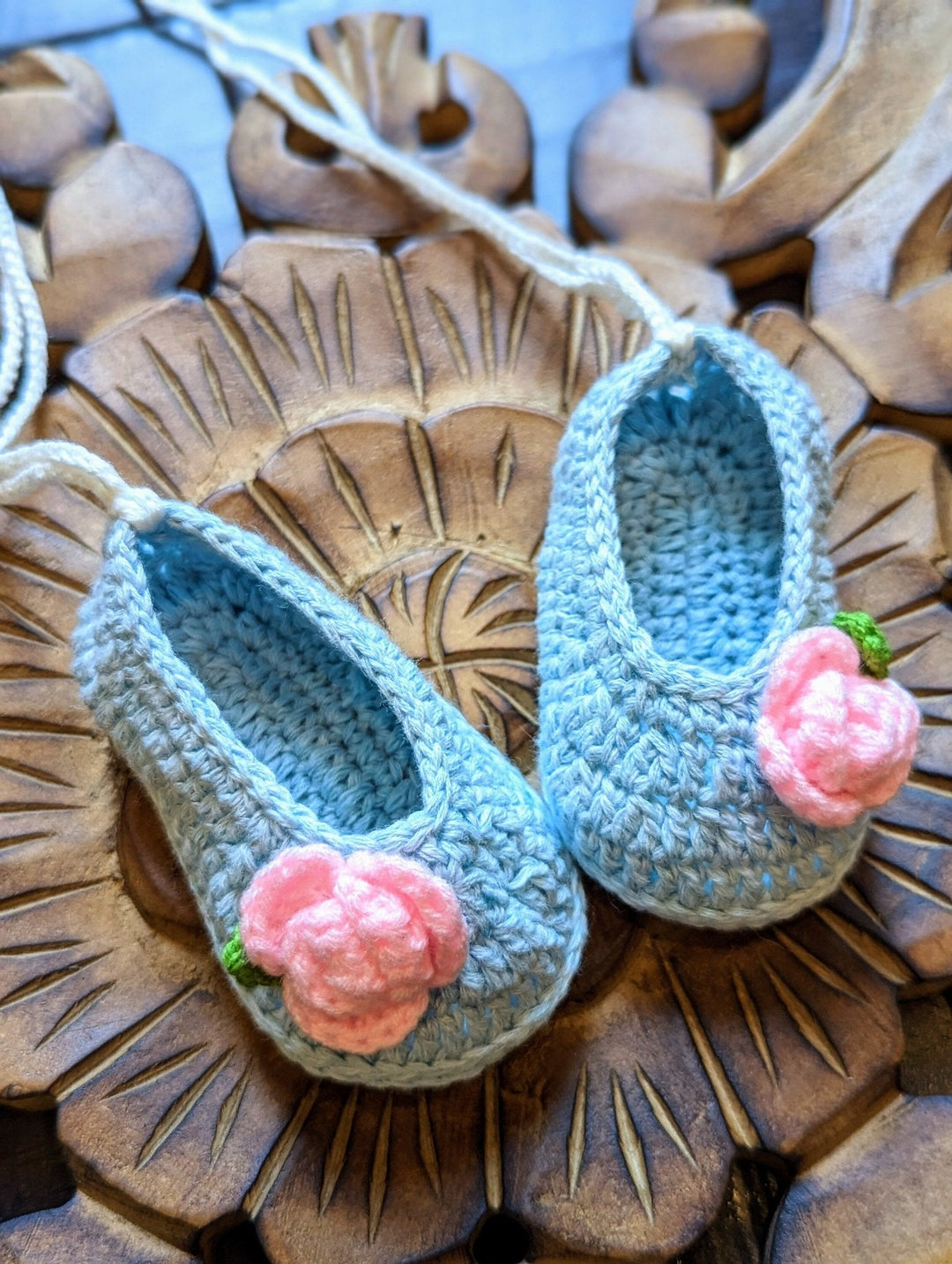 Audrey Crochet Newborn Shoes - Plum Sugar Shoppe