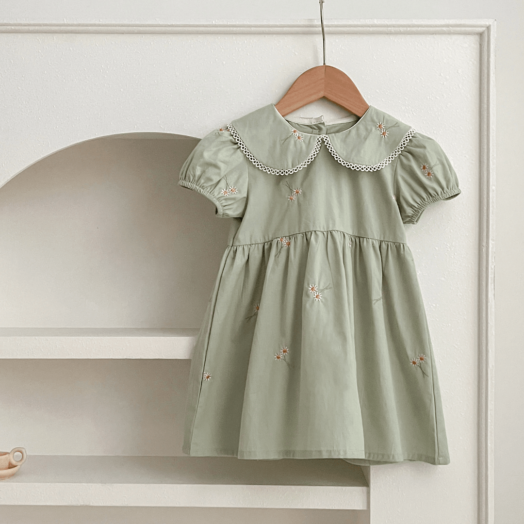 Suzette Embroidered Daisey Dress - Plum Sugar Shoppe