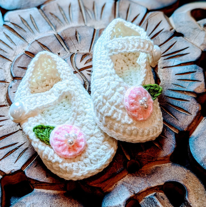 White Flower Crochet Newborn Shoes, Newborn Knitted Baby Booties, White Crocheted Baby Booties, Newborn Booties, Baby Girl Mary Jane Shoes - Plum Sugar Shoppe