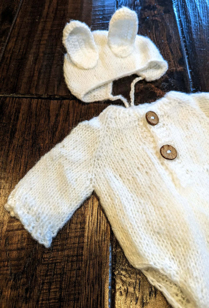 White Knit Rabbit Newborn Outfit, White Bunny Outfit, Newborn Photo Prop, Knit Bunny Newborn Photo Shoot, Newborn First Photo Shoot - Plum Sugar Shoppe